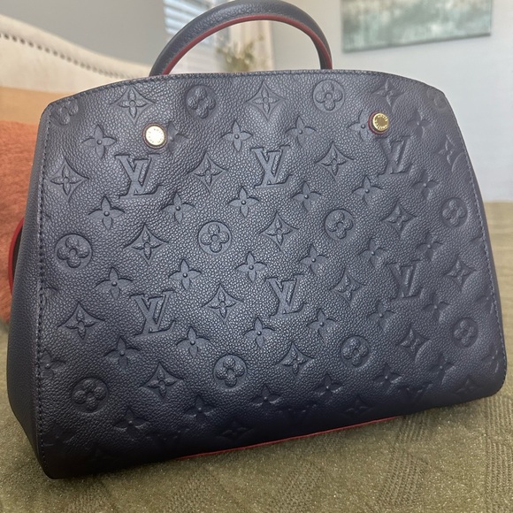 Louis Vuitton bag Montaigne MM - Picture 5 of 15